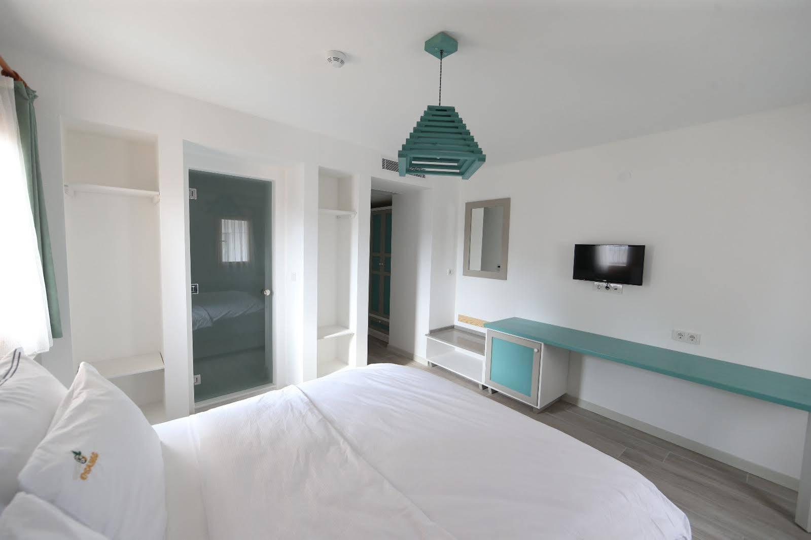 Hotel White Orange à İzmir Extérieur photo